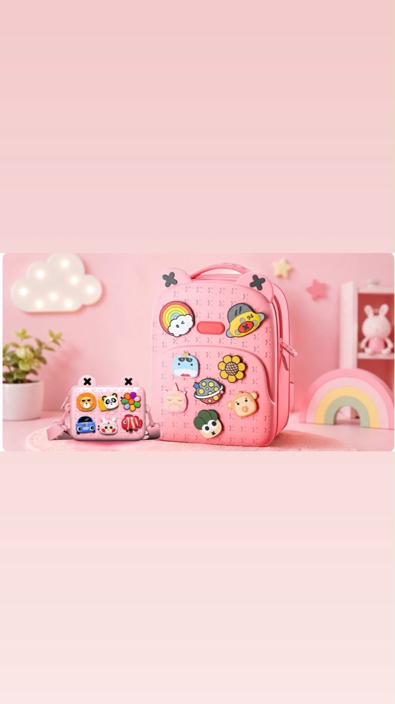 Mochila infantil rosa con figuras